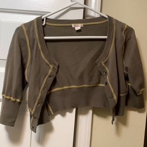 Cute cropped sweater